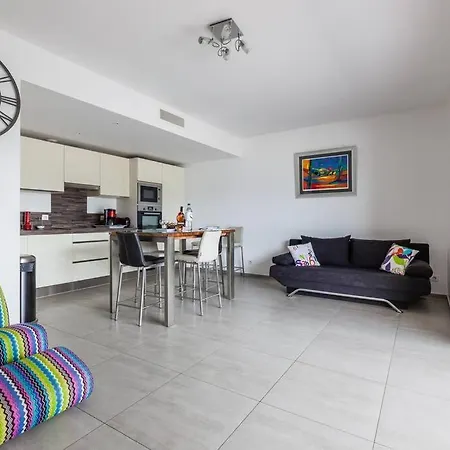 T2 D'exception 100m Terrasse Vue Et Montagnes Apartment