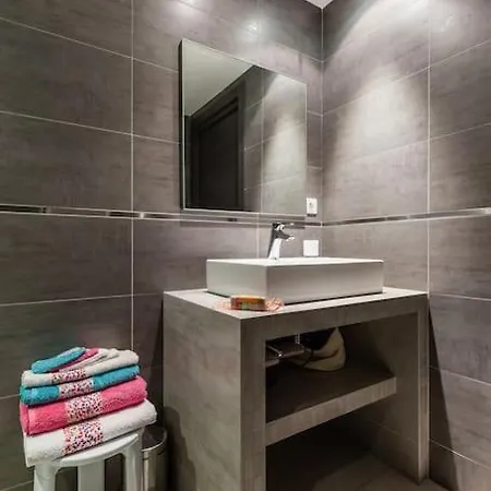 T2 D'exception 100m Terrasse Vue Et Montagnes Propriano (Corsica)