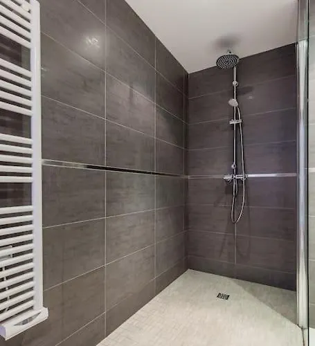 T2 D'exception 100m Terrasse Vue Et Montagnes *